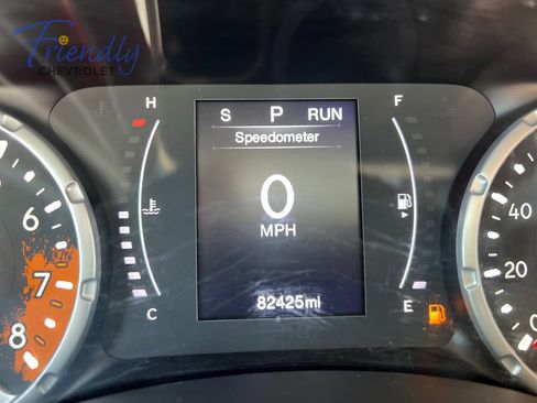 Used 2017 Jeep Renegade Latitude w/ Cold Weather Group AWD/4WD image 22