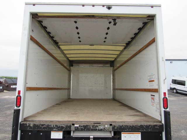 Used 2021 GMC Savana 3500 Extended w/ Power Convenience Package RWD image 17