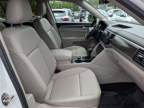 Used 2019 Volkswagen Atlas SE w/ Panoramic Sunroof Package AWD/4WD image 11