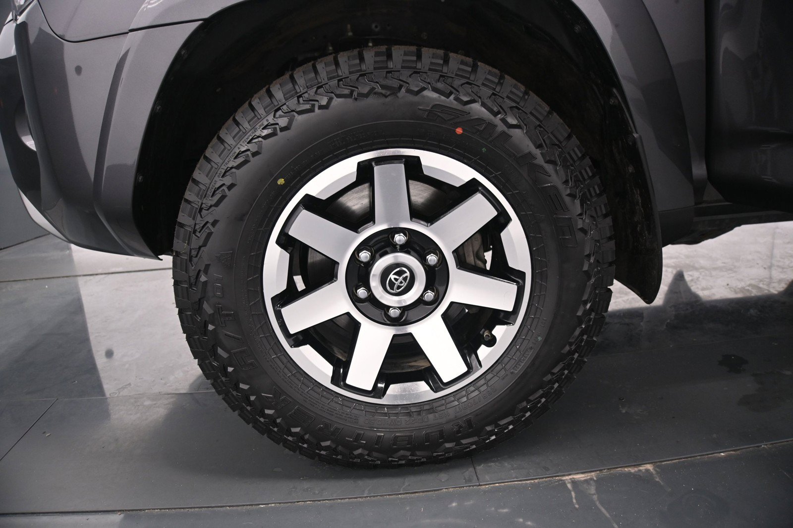 Used 2021 Toyota 4Runner TRD Off-Road Premium w/ Moonroof Package AWD/4WD image 30