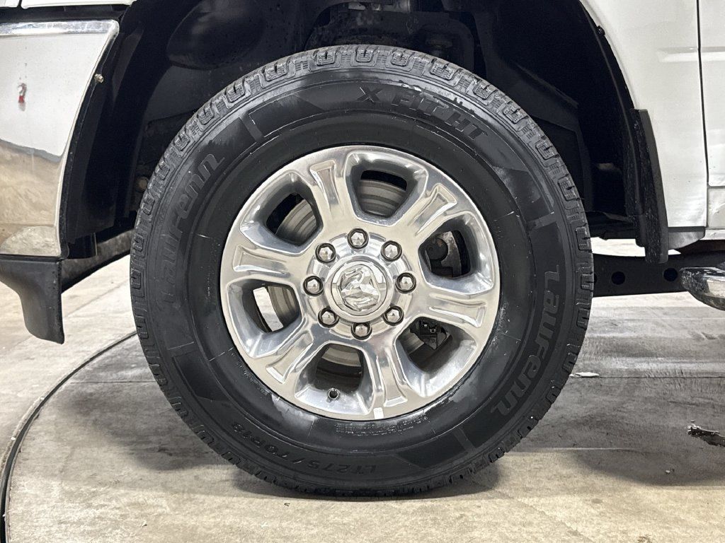 Used 2024 RAM 2500 Big Horn AWD/4WD image 26