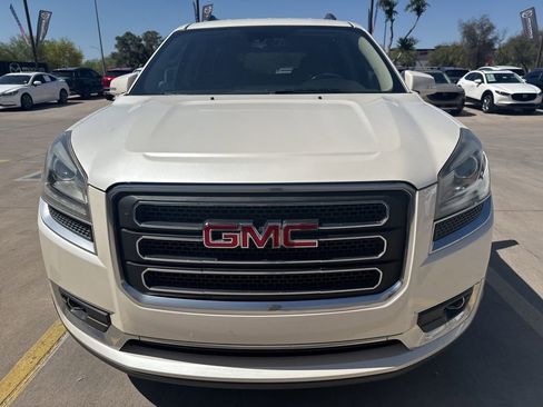 Used 2015 GMC Acadia SLT FWD image 2