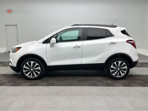 Certified 2022 Buick Encore Preferred w/ Safety Package AWD/4WD image 2