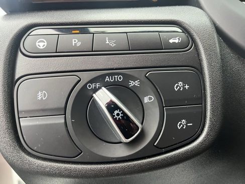 Used 2019 INFINITI QX50 Essential w/ Sensory Package image 19