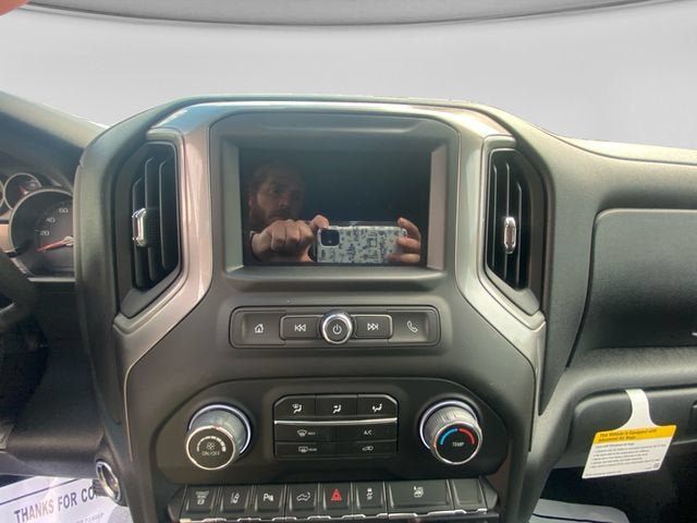 New 2026 Chevrolet Silverado 2500 Custom w/ Custom Value Package AWD/4WD image 17