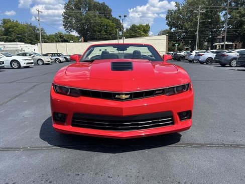 Used 2015 Chevrolet Camaro SS w/ RS Package RWD image 2