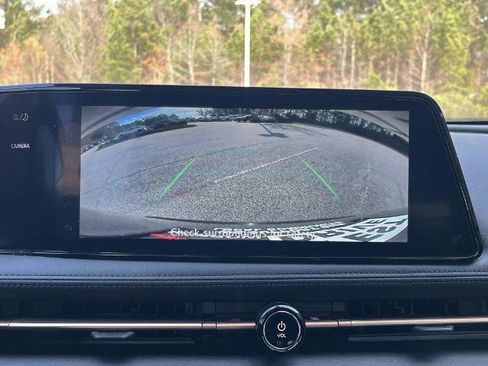 Certified 2023 Nissan Ariya FWD image 3