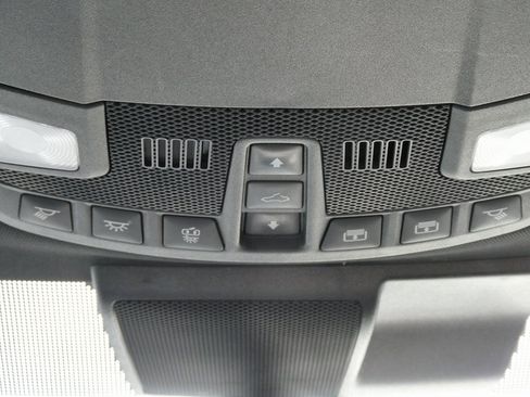 Used 2022 Ford F450 Platinum w/ FX4 Off-Road Package image 40