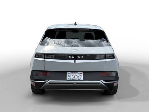 Certified 2024 Hyundai Ioniq 5 SEL image 4