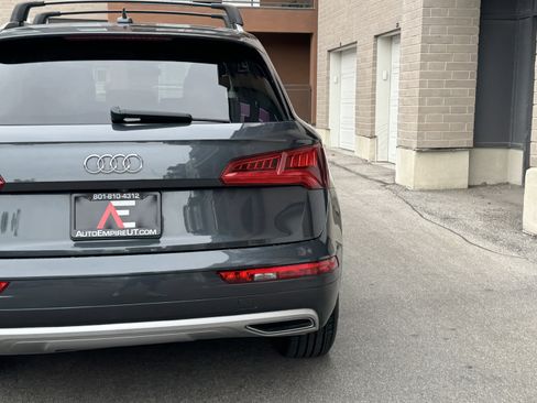 Used 2018 Audi Q5 2.0T Premium AWD/4WD image 6