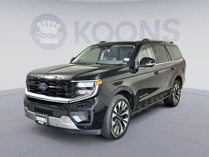 Used 2025 Ford Expedition Platinum w/ Driver's Package