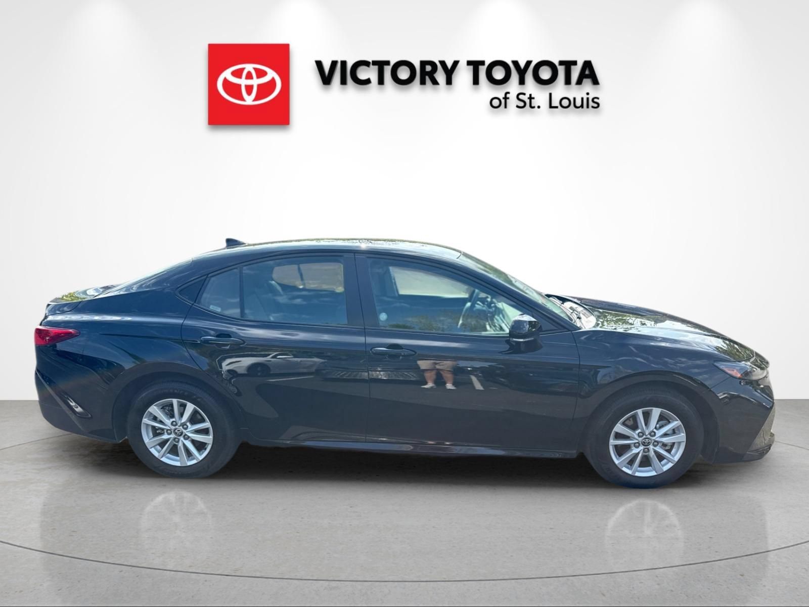 Used 2026 Toyota Camry LE FWD image 2