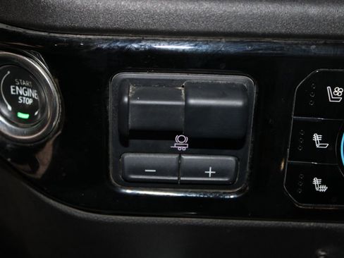 Used 2024 Chevrolet Silverado 2500 High Country w/ High Country Premium Package AWD/4WD image 46