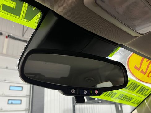 Certified 2022 Buick Encore Preferred w/ Safety Package image 13