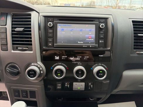 Used 2016 Toyota Sequoia Limited image 28