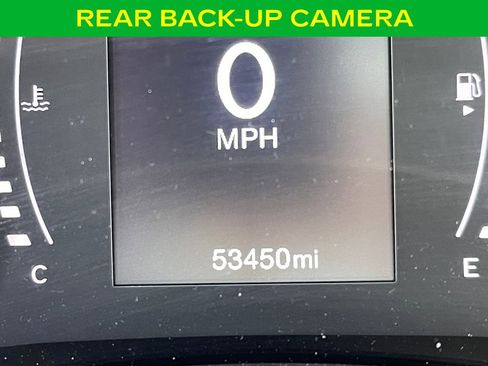 Used 2020 Jeep Renegade Latitude FWD image 19
