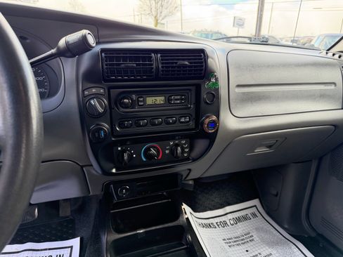 Used 2011 Ford Ranger XL AWD/4WD image 16