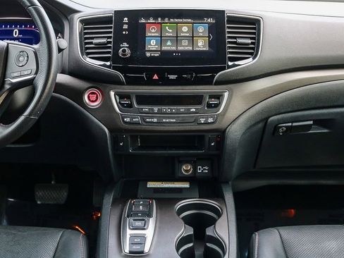 Used 2023 Honda Passport TrailSport image 14