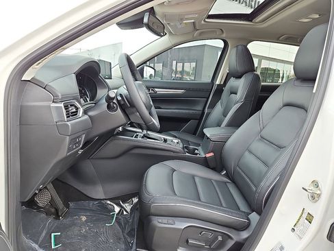 New 2025 MAZDA CX-5 AWD 2.5 S w/ Premium Plus Pkg image 13