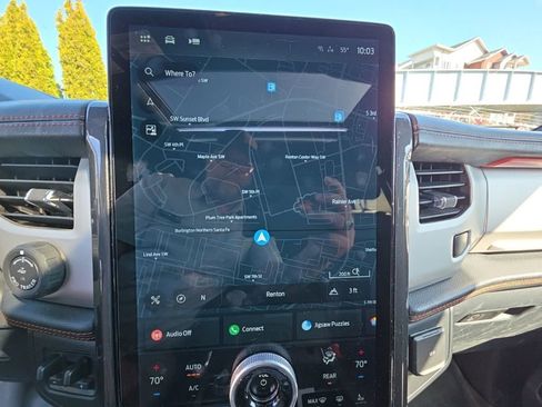 Used 2023 Ford Expedition Timberline image 9