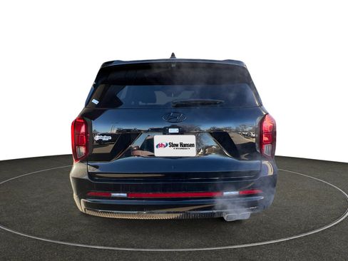 Certified 2025 Hyundai Palisade Calligraphy image 5