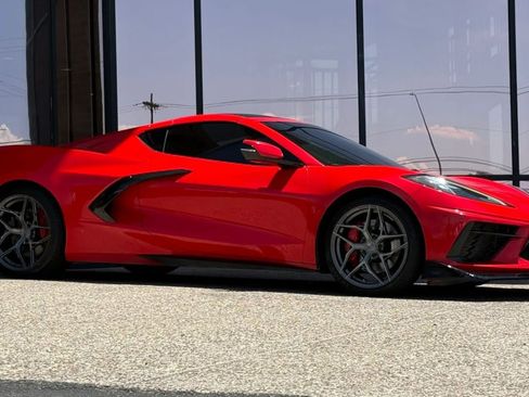Used 2020 Chevrolet Corvette Stingray Premium Cpe w/ 3LT Preferred Equipment Group RWD image 16