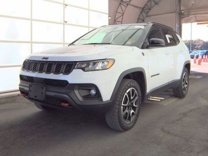 Used 2024 Jeep Compass Trailhawk