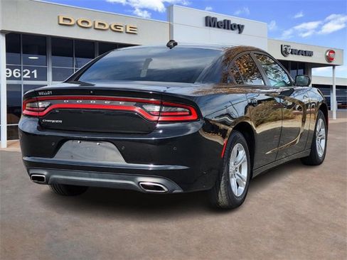 Certified 2023 Dodge Charger SXT image 3