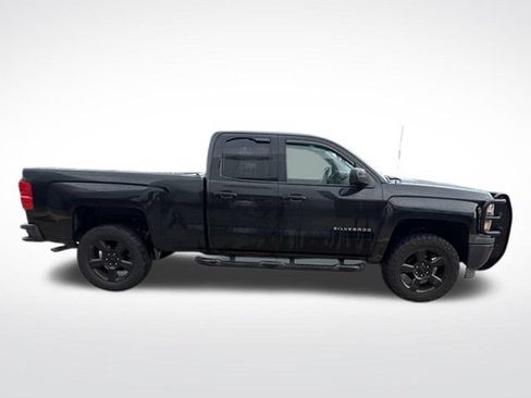 Used 2015 Chevrolet Silverado 1500 W/T RWD image 9