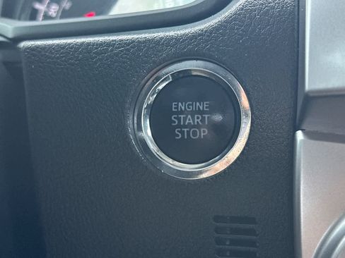 Used 2023 Toyota 4Runner SR5 image 22