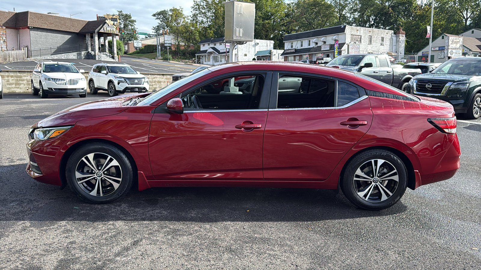 Certified 2021 Nissan Sentra SV FWD image 4