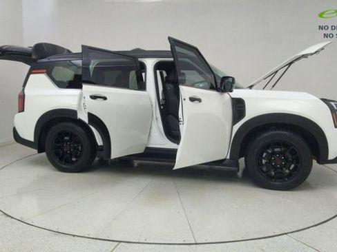 Used 2026 Nissan Armada PRO-4X w/ Captain's Chari Seat Package AWD/4WD image 73