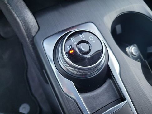 Used 2025 Ford Escape Active image 18