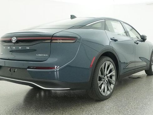 New 2026 Toyota Crown Limited image 9