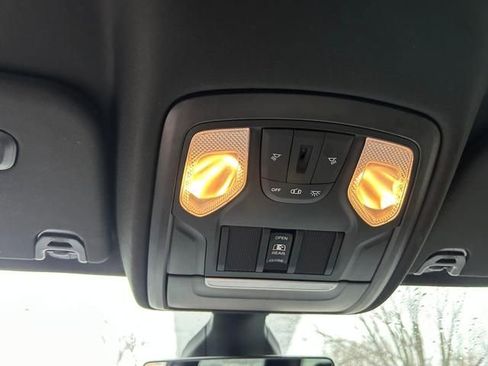 Used 2022 RAM 1500 Big Horn AWD/4WD image 25