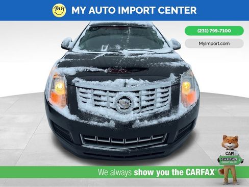 Used 2016 Cadillac SRX Luxury image 2