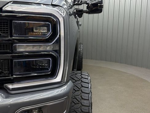 Used 2026 Ford F250 Platinum AWD/4WD image 13