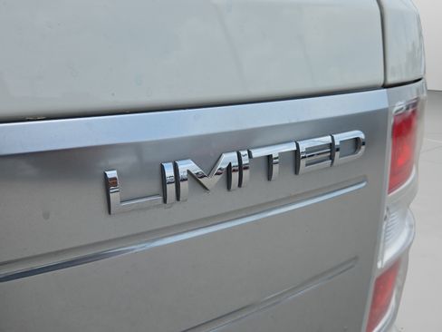 Used 2010 Ford Flex Limited FWD image 36