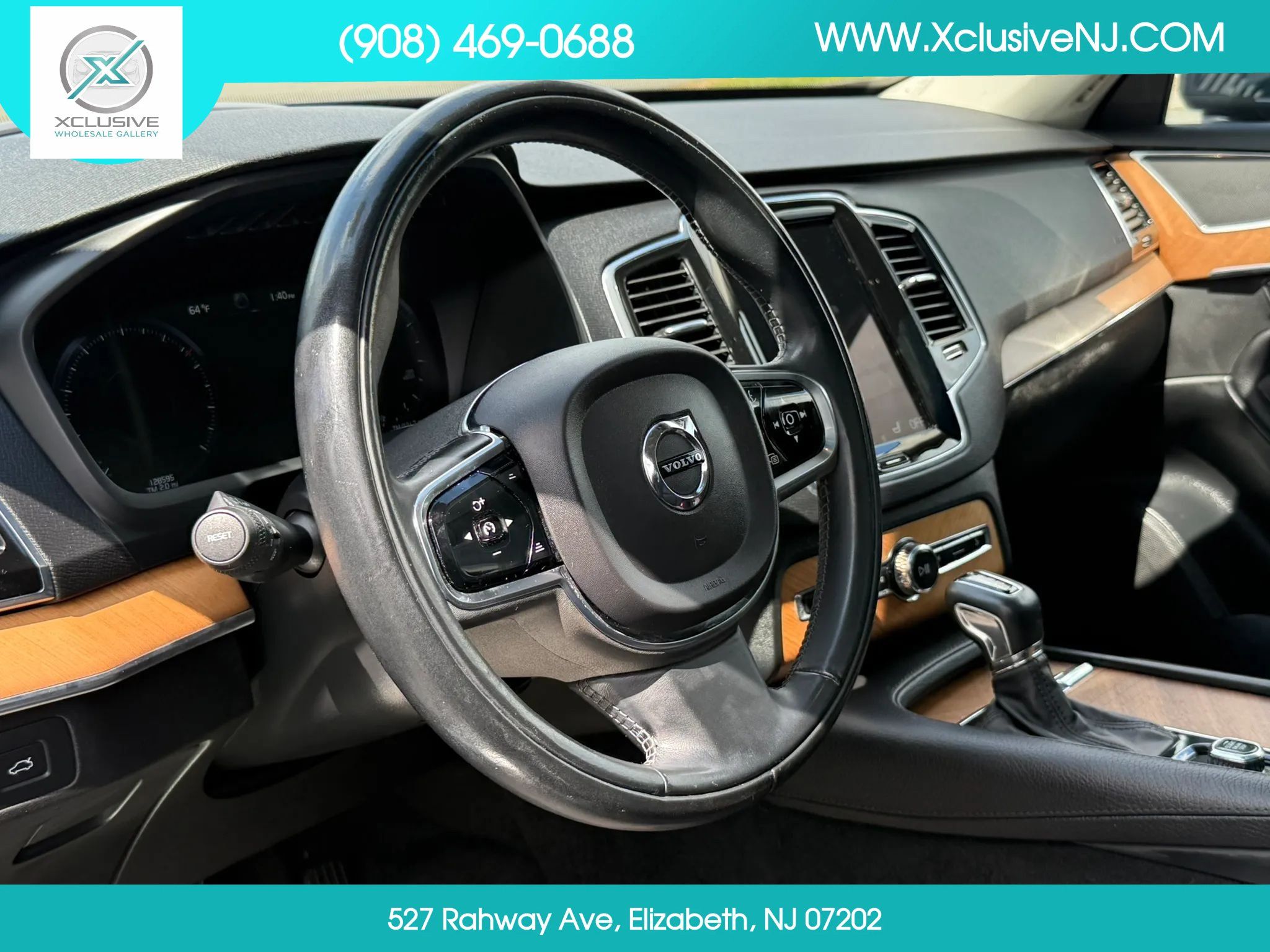 Used 2021 Volvo XC90 T6 Momentum w/ Advanced Package AWD/4WD image 9