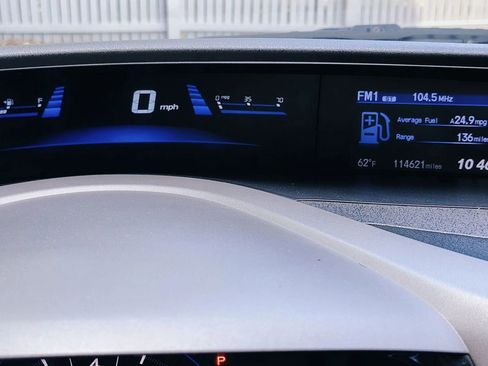 Used 2012 Honda Civic EX-L image 17