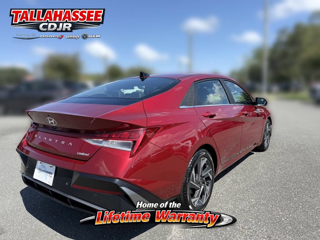 Used 2024 Hyundai Elantra Limited FWD image 3