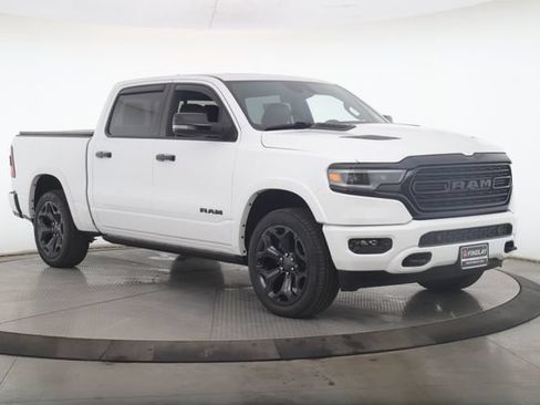 Used 2023 RAM 1500 Limited AWD/4WD image 2