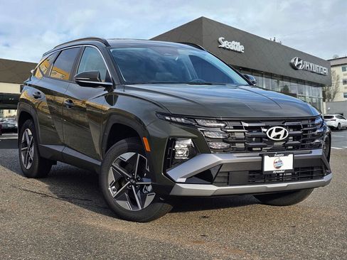 New 2026 Hyundai Tucson SEL image 1