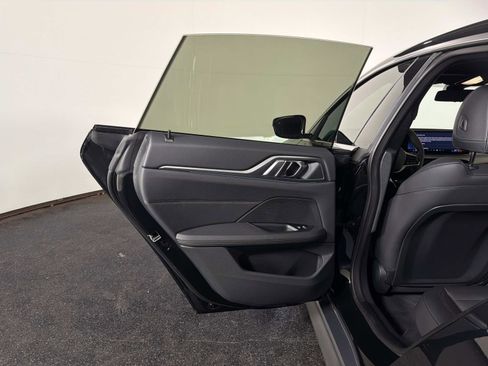 Used 2025 BMW i4 eDrive40 RWD image 30