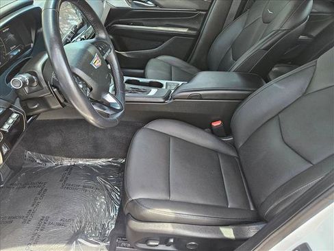 Used 2023 Cadillac CT4 Premium Luxury RWD image 16