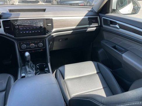 Certified 2023 Volkswagen Atlas SE AWD/4WD image 8