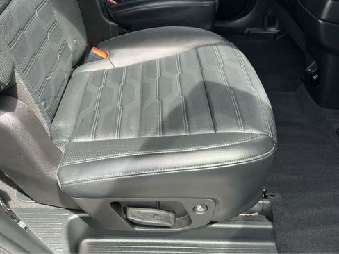 Used 2023 Kia Telluride SX Prestige AWD/4WD image 21