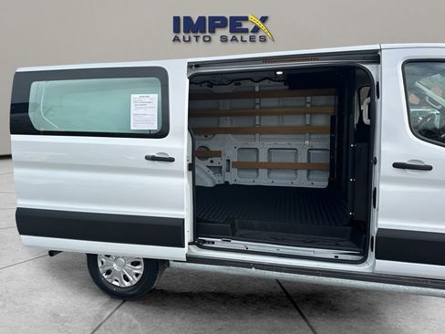 Used 2024 Ford Transit 250 Low Roof w/ Exterior Upgrade Package image 23
