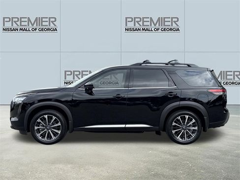 New 2026 Nissan Pathfinder Platinum FWD image 25