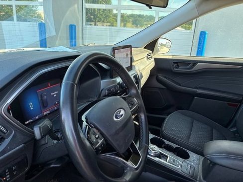 Used 2023 Ford Escape Active AWD/4WD image 23